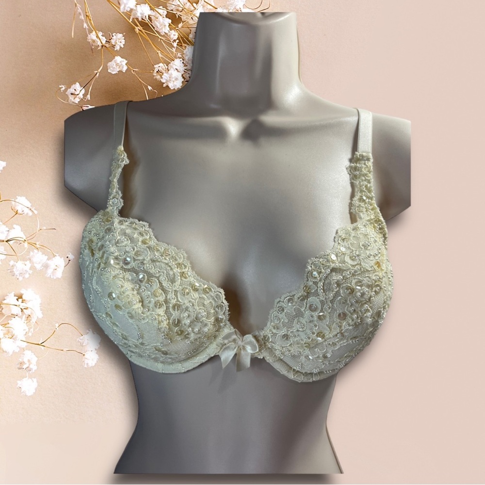 Victoria’s Secret Gold Label Pearl and Sequin Bridal Bra